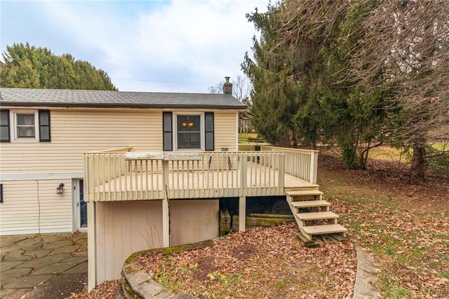 716 Stauffer Ave, Scottdale, PA 15683