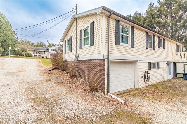 716 Stauffer Ave, Scottdale, PA 15683