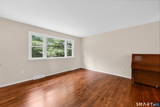 130 Back Rimmon Road, Beacon Falls, CT 06403