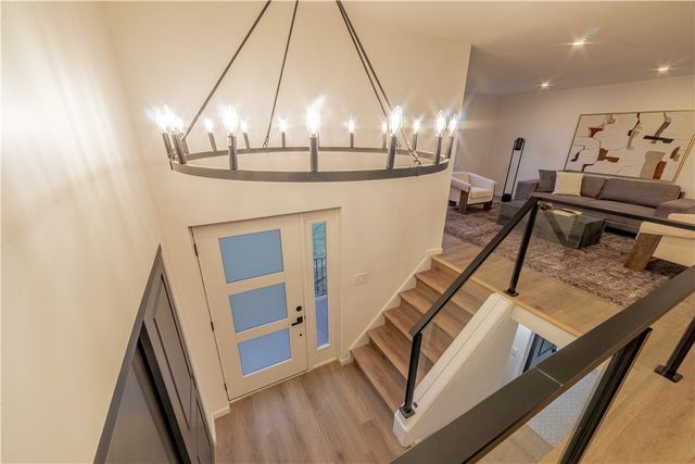 7 Glenville Drive, Gates, NY 14606