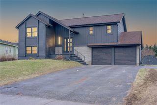 7 Glenville Drive, Gates, NY 14606