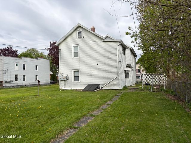 82 4th Street, Waterford Village, NY 12188