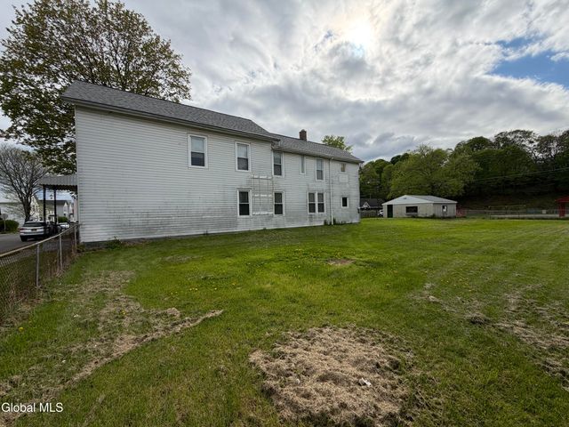 82 4th Street, Waterford Village, NY 12188