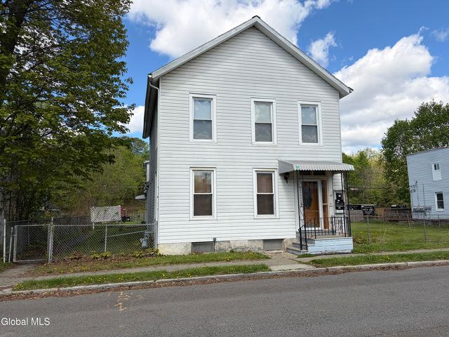 82 4th Street, Waterford Village, NY 12188