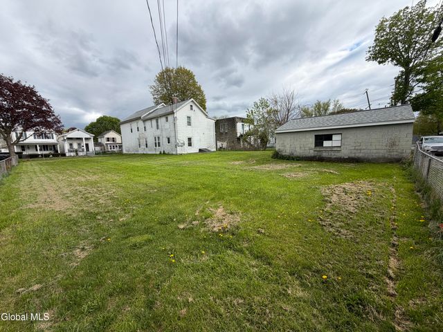 82 4th Street, Waterford Village, NY 12188