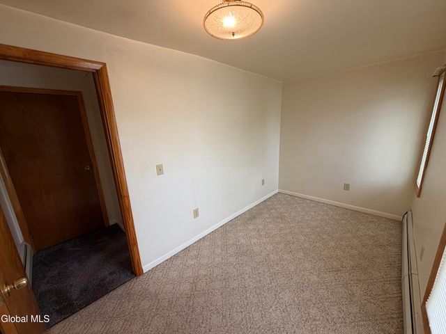 82 4th Street, Waterford Village, NY 12188