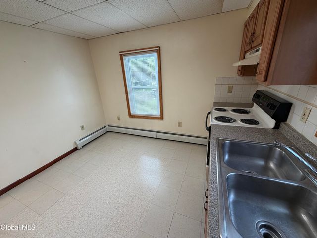 82 4th Street, Waterford Village, NY 12188