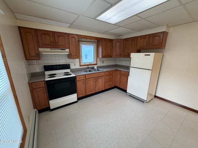 82 4th Street, Waterford Village, NY 12188