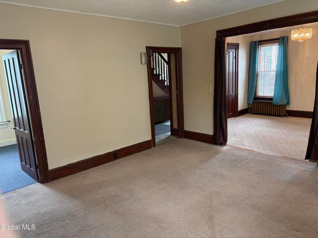 82 4th Street, Waterford Village, NY 12188