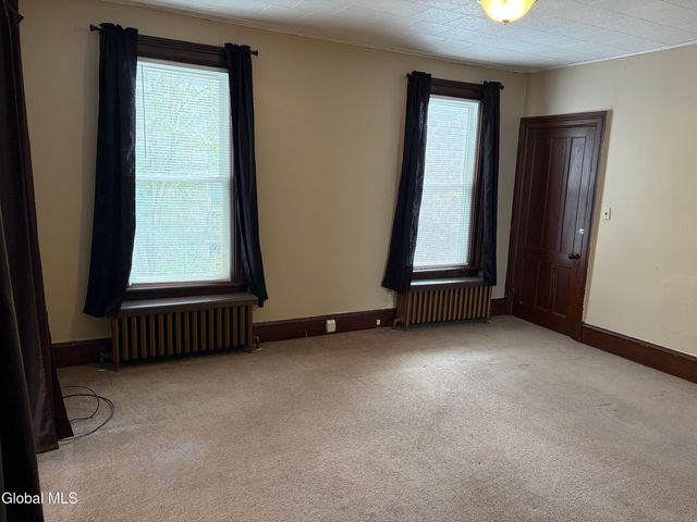 82 4th Street, Waterford Village, NY 12188