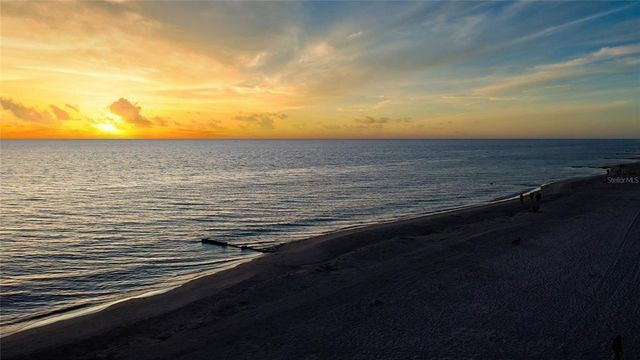 187 145TH AVENUE E 4, St Petersburg, FL 33708