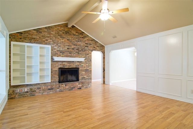 120 Marseille Drive, Hurst, TX 76054