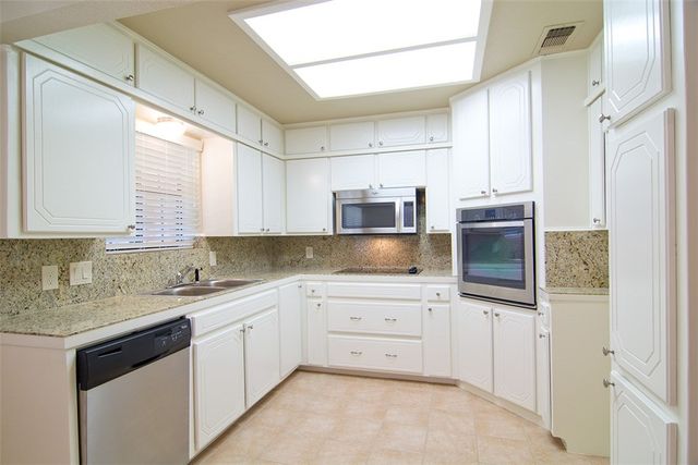 120 Marseille Drive, Hurst, TX 76054