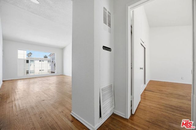 4841 W 18th Street, Los Angeles, CA 90019