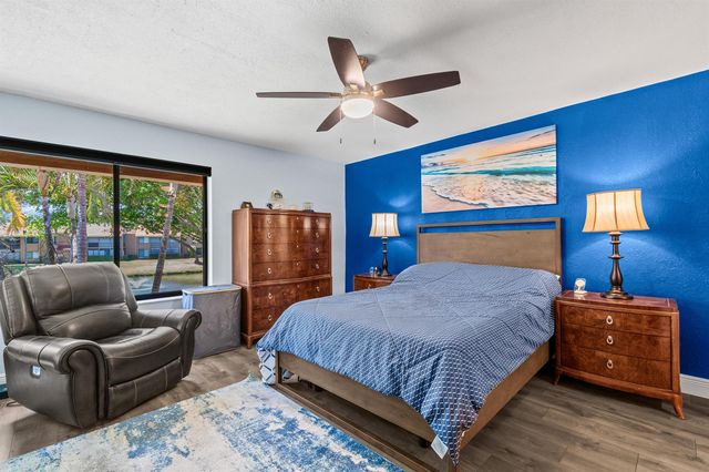 11255 Green Lake Drive 203, Boynton Beach, FL 33437