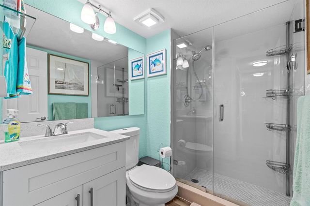 11255 Green Lake Drive 203, Boynton Beach, FL 33437