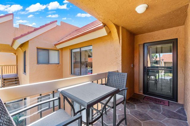 11255 Green Lake Drive 203, Boynton Beach, FL 33437