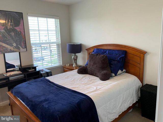 134 ADMIRAL LN, Warrington, PA 18976