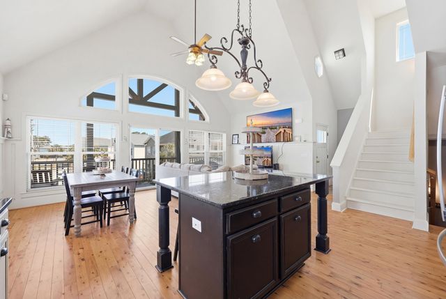 915 Ocean Pines Ct., North Myrtle Beach, SC 29582