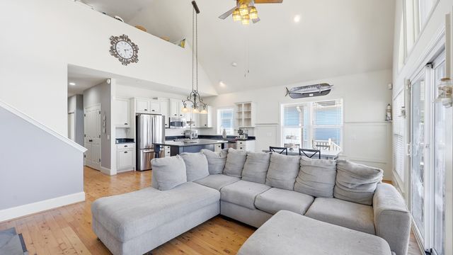 915 Ocean Pines Ct., North Myrtle Beach, SC 29582