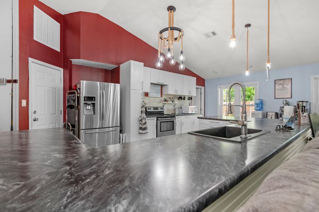 1171 Eula Street, Gulf Breeze, FL 32563