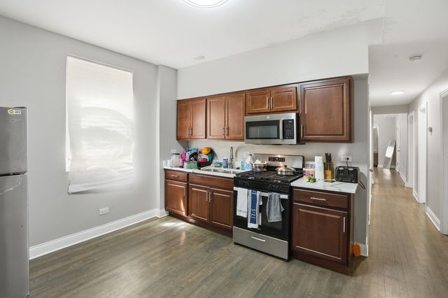 11025 S King Drive, Chicago, IL 60628
