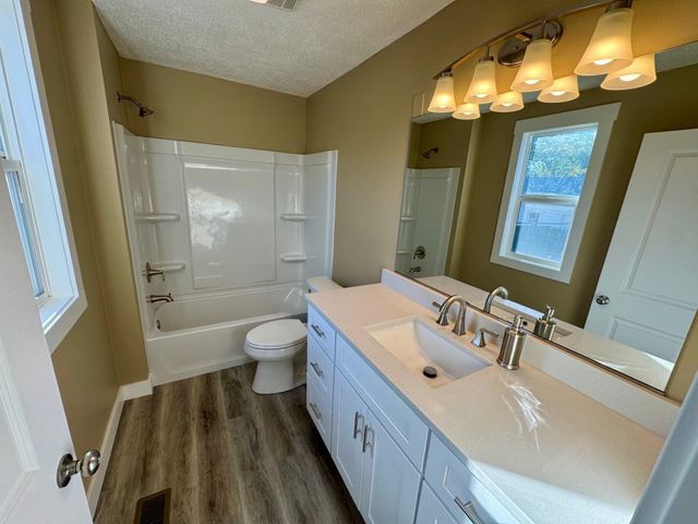 2708 E NORA Ave, Spokane, WA 99207