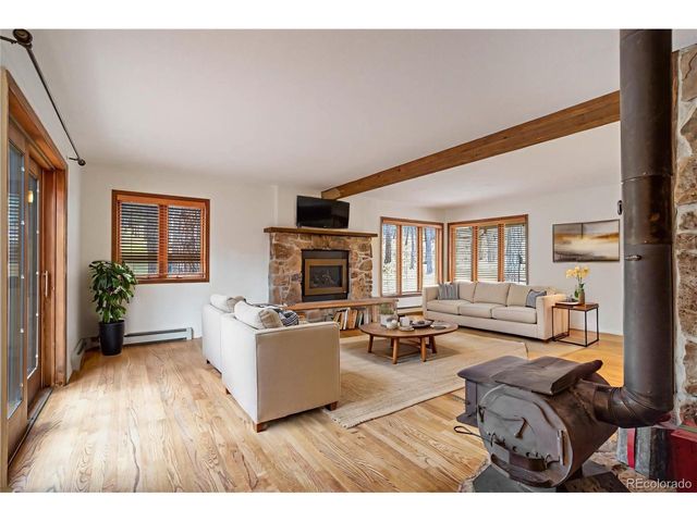 18045 Woodhaven Pl, Colorado Springs, CO 80908