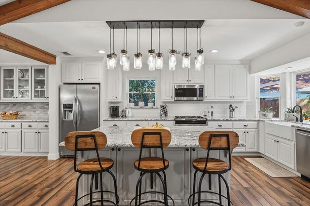 5317 Santa Marie Avenue, Fort Worth, TX 76114