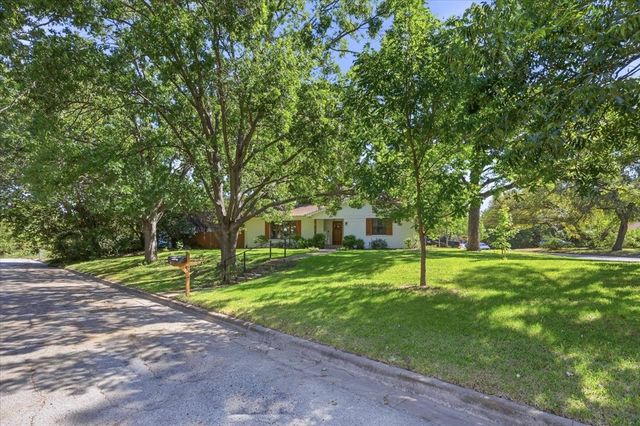 5317 Santa Marie Avenue, Fort Worth, TX 76114