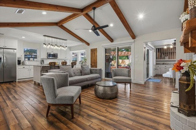 5317 Santa Marie Avenue, Fort Worth, TX 76114