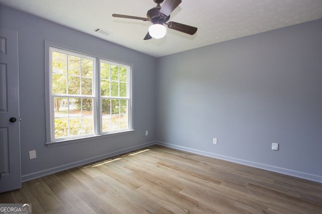 2360 Huntington Drive, Loganville, GA 30052
