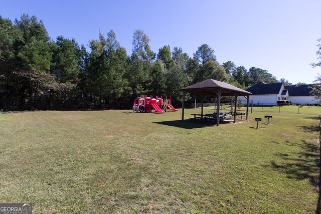 2360 Huntington Drive, Loganville, GA 30052