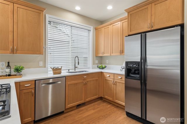 6701 W Crest View Loop SE, Snoqualmie, WA 98065