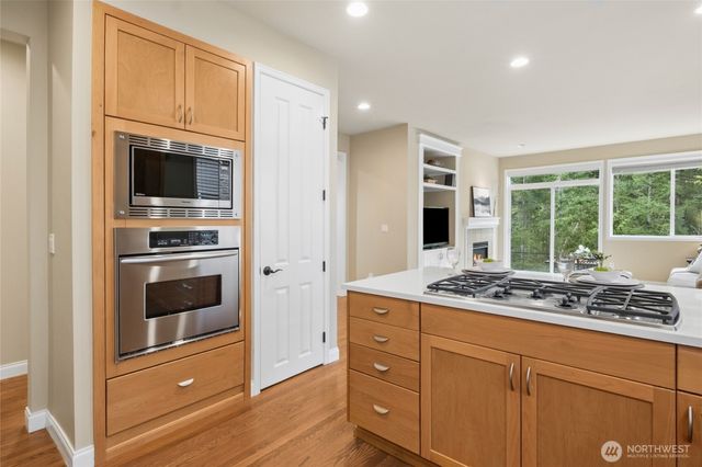 6701 W Crest View Loop SE, Snoqualmie, WA 98065