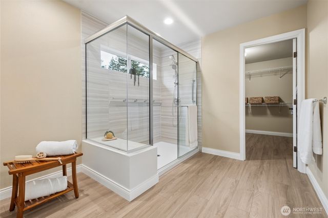 6701 W Crest View Loop SE, Snoqualmie, WA 98065