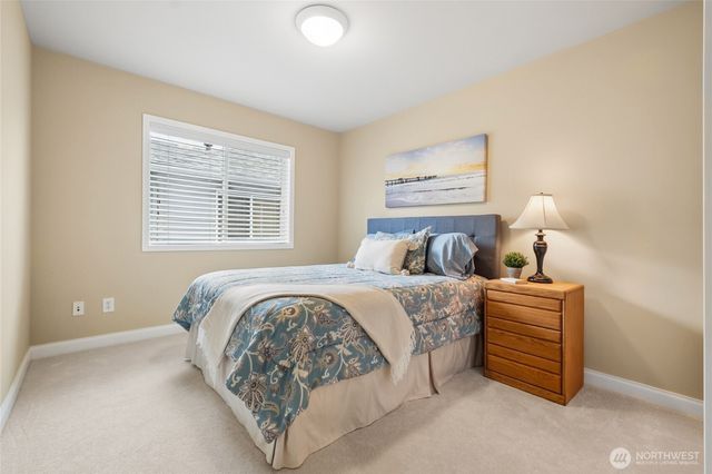 6701 W Crest View Loop SE, Snoqualmie, WA 98065