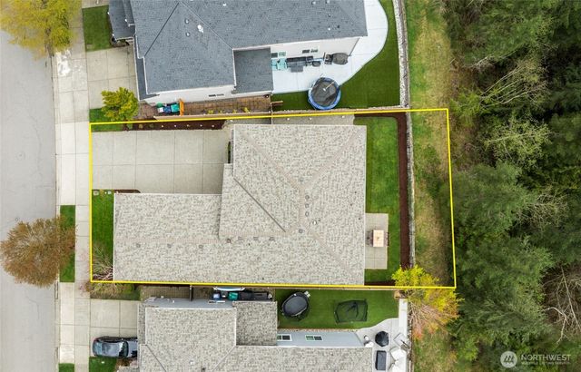 6701 W Crest View Loop SE, Snoqualmie, WA 98065