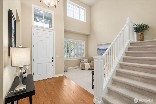 6701 W Crest View Loop SE, Snoqualmie, WA 98065