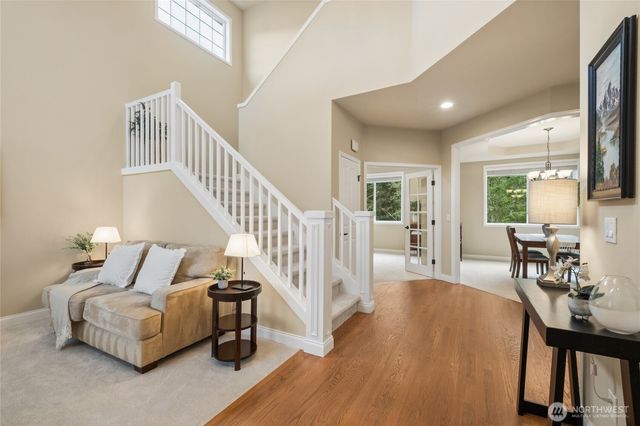 6701 W Crest View Loop SE, Snoqualmie, WA 98065
