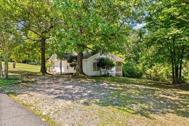 1846 Boyd Drive, Rocky Face, GA 30740