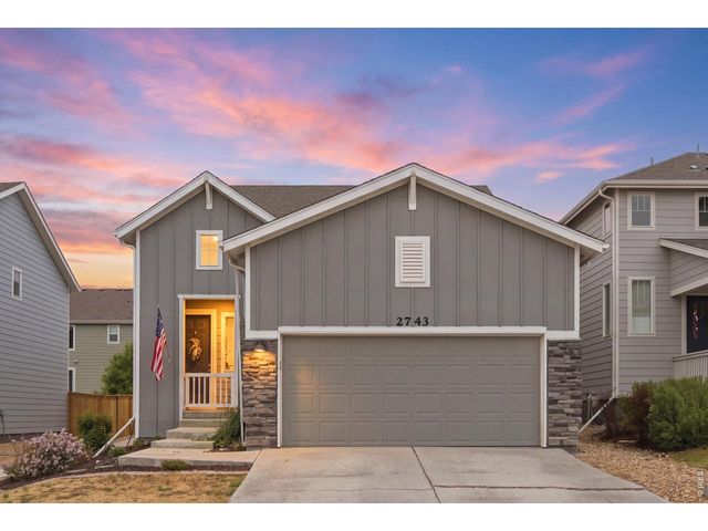 2743 Tallgrass Ln, Berthoud, CO 80513