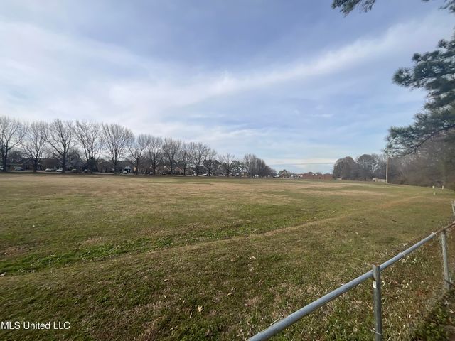 2880 Briarwood Drive, Horn Lake, MS 38637