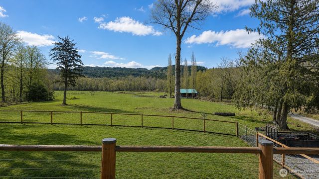 22955 Rose Road, Mount Vernon, WA 98274