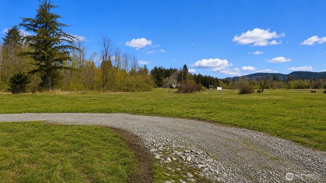22955 Rose Road, Mount Vernon, WA 98274
