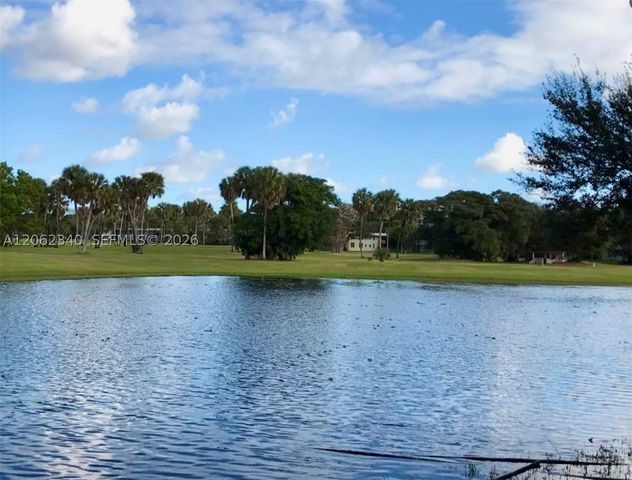 4241 W Mcnab Rd 11, Pompano Beach, FL 33069