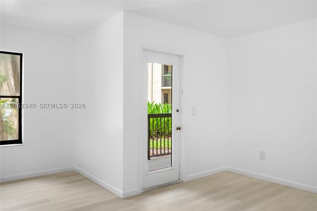 4241 W Mcnab Rd 11, Pompano Beach, FL 33069