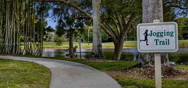 4241 W Mcnab Rd 11, Pompano Beach, FL 33069