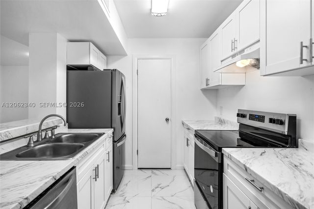 4241 W Mcnab Rd 11, Pompano Beach, FL 33069
