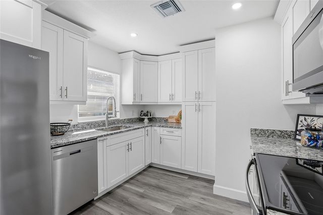 114 CONNIE AVENUE, Tampa, FL 33613